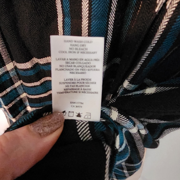 EUC Rails Button Up Hunter Shirt in Midnight Cerulean Blue - Picture 13 of 13